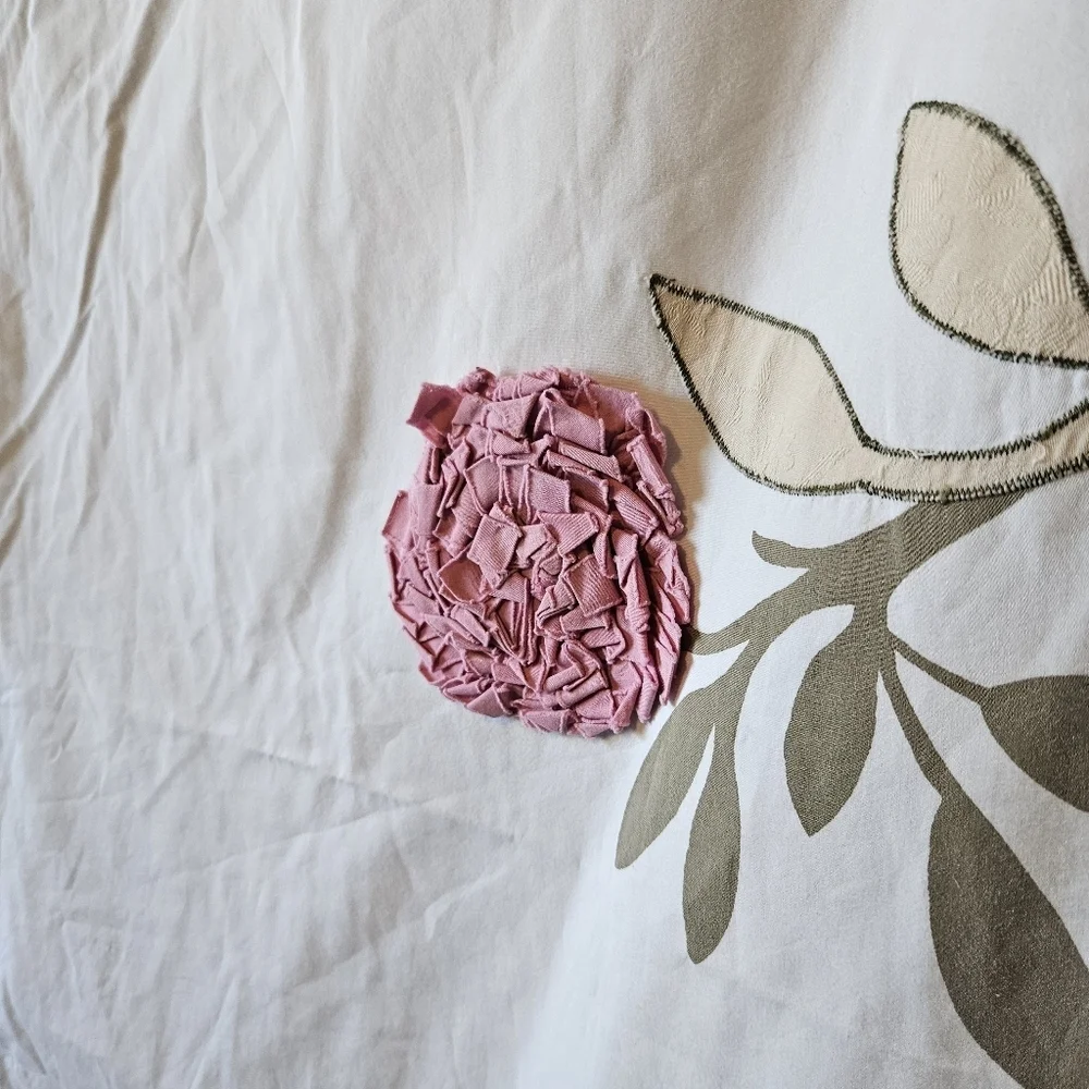 Anthropologie Vintage Ibbie Collection Flower Blooms Duvet Cover King